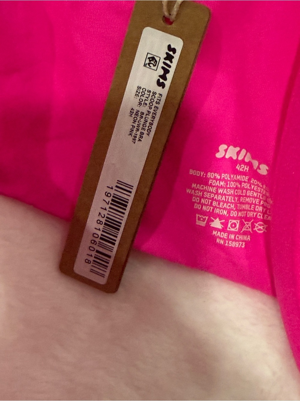 SKIMS Molded T-Shirt Bra in Hot Pink - Picture 3 of 3